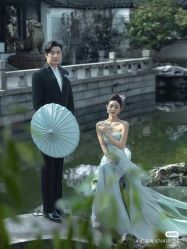 -喜爱高定婚纱摄影