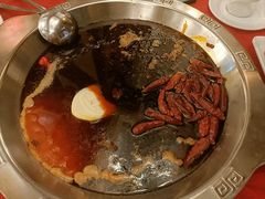 -山城年华老火锅(玉林店)