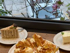 -花苑里咖啡(威远店)