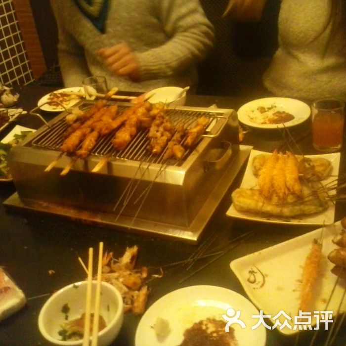 真实依旧玉           爱吃饭的大胖           真实依旧玉