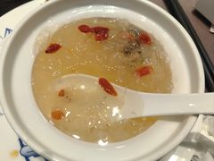 -香山湖家家宴(中山陵店)