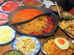 -萍姐火锅·公路夜市(武汉首店)