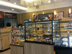 面包甜点陈列柜-85度C(生甜甜圈研究工坊·上海平凉店)