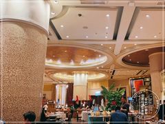-怡聚轩全日制自助餐厅(大中华喜来登酒店)