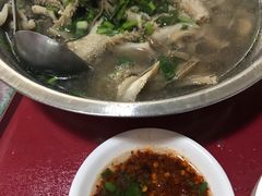 -谢老五跷脚牛肉·非遗传承店