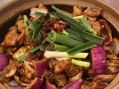 -胡须佬鸡煲四季火锅店(石厦西村直营店)
