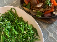 -小厨子私房菜·云南美食店