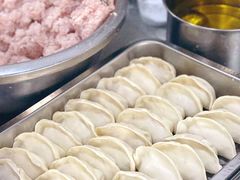 -黄阿姨锅贴大王(万航渡路店)