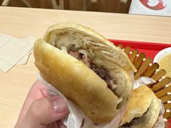 -闫家驴肉老店(华电一校店)