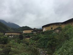 -初溪土楼群