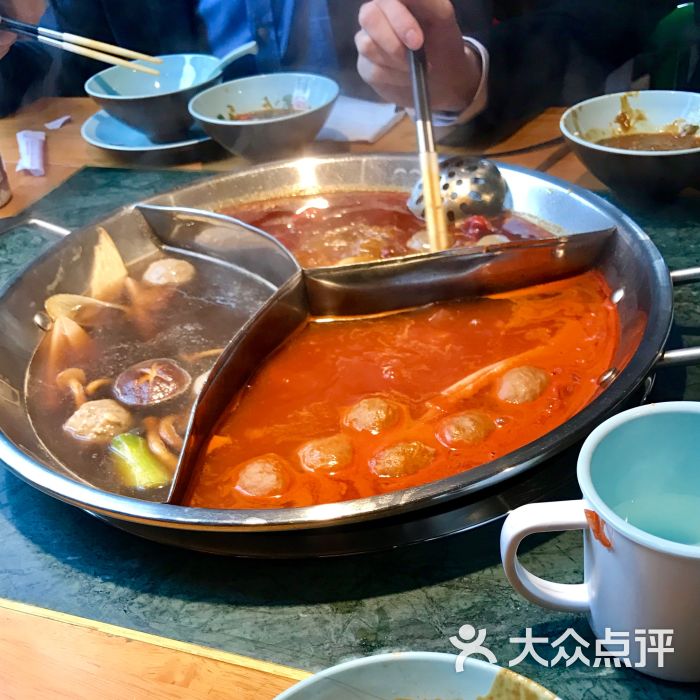 潮辣矿泉水火锅(中山南路店)牛油奔驰三味锅图片 - 第6张