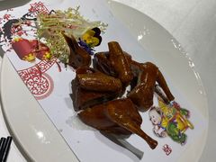 金牌玻璃乳鸽-茗鼎汇(星方汇广场店)