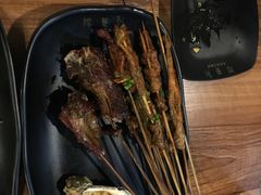 -陈员外正宗夹江烧烤(广福路店)