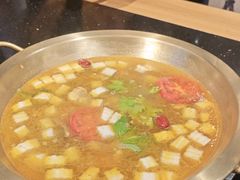 -顶顶汤火牛排火锅·经典铜锅涮肉