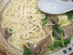 -金杨拉面王小吃面馆·牛三宝面·红烧牛肉粉