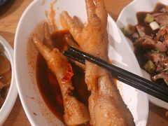 -二孃鸡爪爪(东郊记忆店)