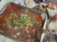 -老街烧烤大排档·地道湖北菜·龙虾馆(汉口火车站店)
