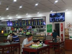 大堂-护国寺小吃店(红莲南路店)