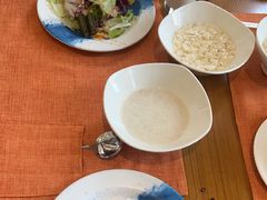 -亚龙湾希尔顿自助餐厅·海鲜·烧烤·沙滩BBQ·现场乐队