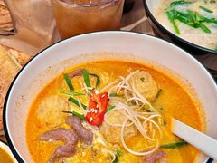 -谭仔米线(皇庭广场店)