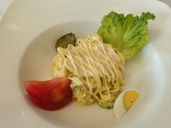 首都沙拉～（老莫）-莫斯科餐厅