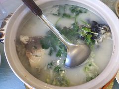 -天乐农家鱼头王(天目湖店)
