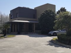 -上海怡沁园度假酒店