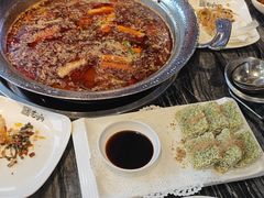 -老船舫·现做活鲜鱼馆(东郊记忆店)