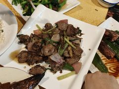 -烧鹅妹饭店