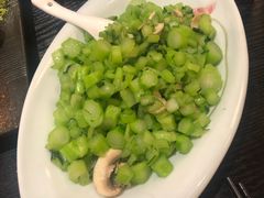 -柒园·三十年创意杭帮菜(龙湖滨江天街店)