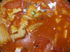 -渝是乎酸菜鱼·川渝小炒(新世界百货望京店)