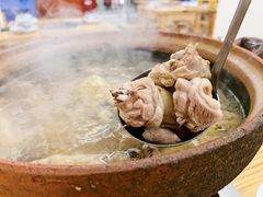 爽脆果园鸡-威邵鸡煲(西华路总店)