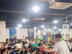 大堂-皖北巫氏三胖地锅鸡(长淮总店)