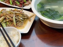 -华冠悠岚·庭院餐厅(青城后山店)