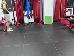 -坚果健身24小时工作室(定西路店)