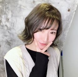 -AYO SALON