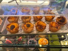 -W COLLECTIVE  DESSERT SHOP