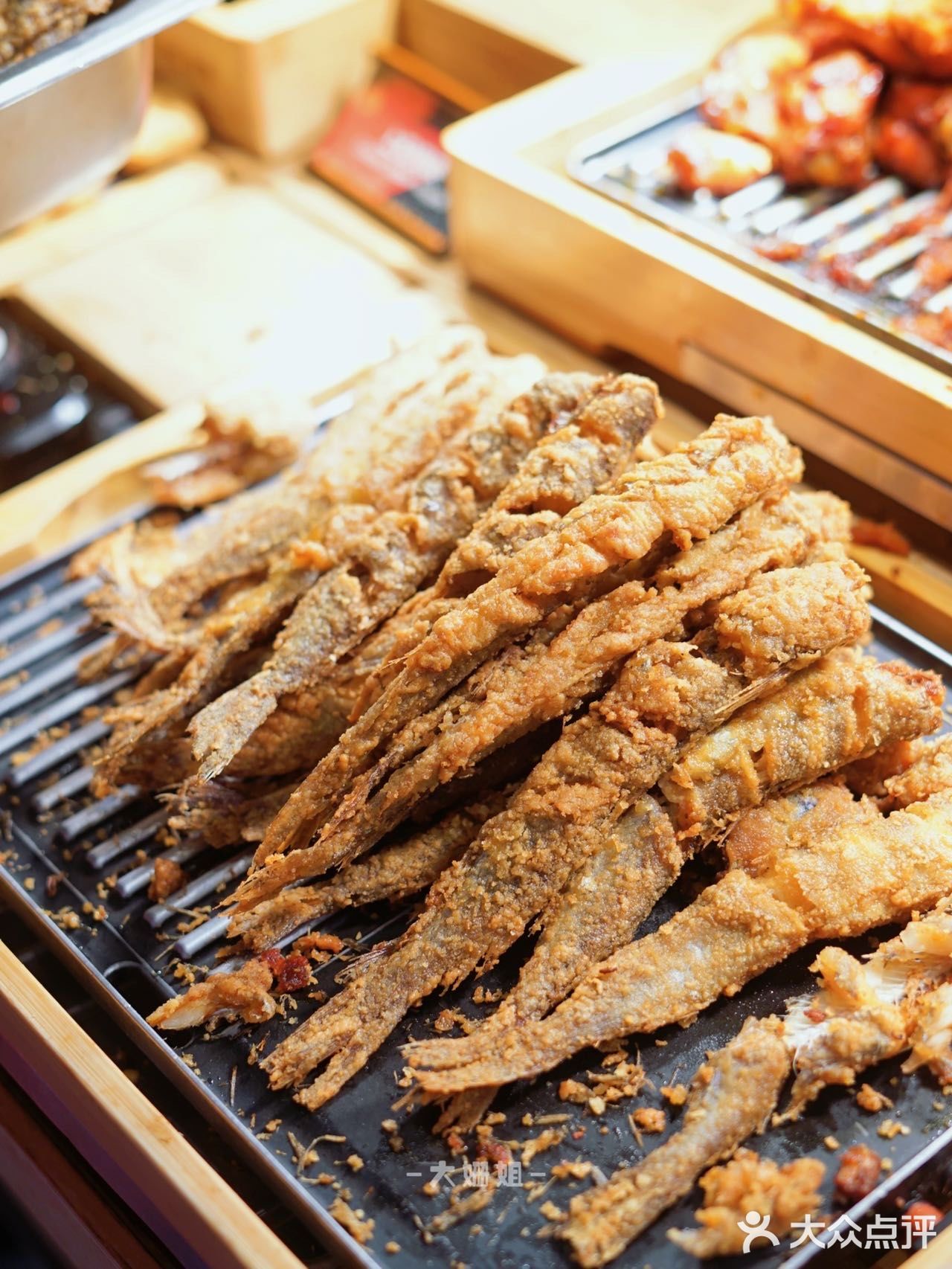 新品来啦，在比格比萨自助实现芝士瀑布配炸鸡🍗