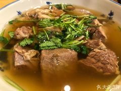 -同合居·非遗东北菜(新阳路店)