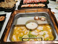 -新辣道鱼火锅(领展购物广场·中关村店)