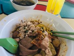 -大华猪肉粿条面