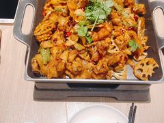 悦蓉香锅牛蛙-精悦蓉(松江万达广场店)