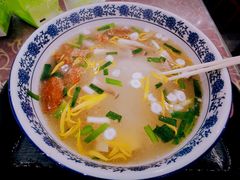 -火烧房子菊花米线(兴盛路店)