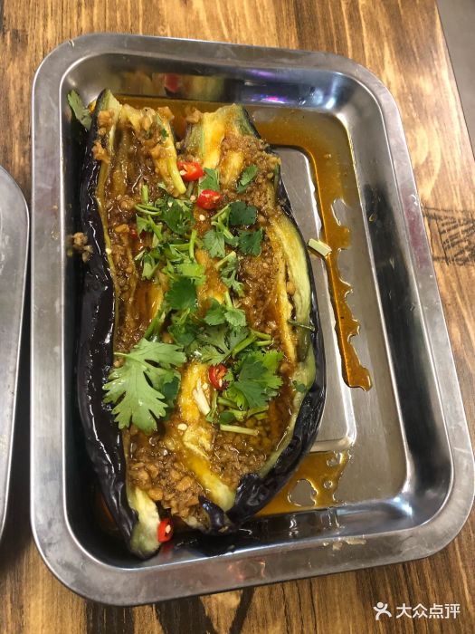 鞍山第一油边儿图片