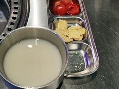 -马路牙子烧烤音乐酒馆(望京店)