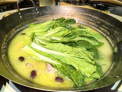 -山食炊桑拿鸡·又山私房菜