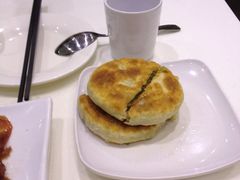 -圣河湾虾饺美食(站前店)