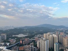 -广州中心皇冠假日酒店