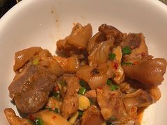-老湖南民间菜·牛肉十八炒(花都店)