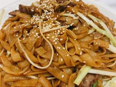 干炒牛河-广州酒家(昌岗地铁站店)